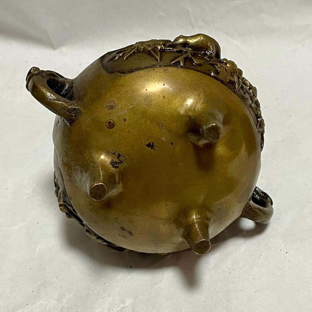 香炉 銅製 三足 鳥花鳥文 仏具 茶道具 置物 アンティーク 獅子蓋 骨董
