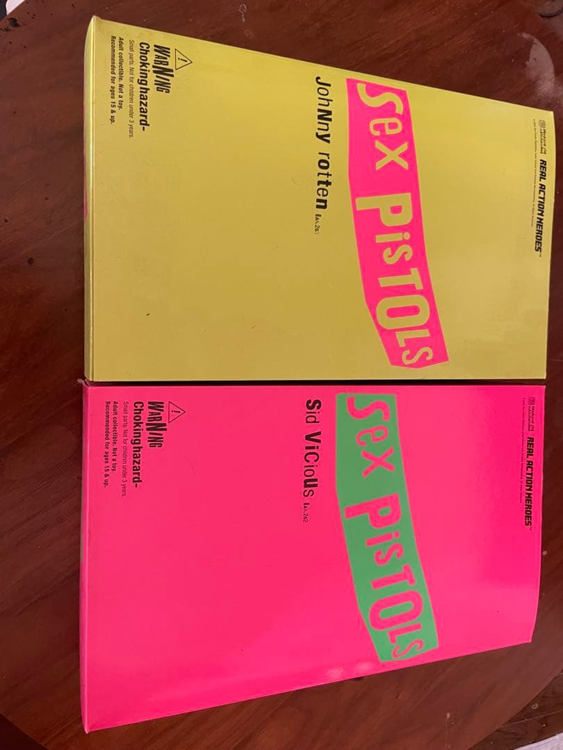 メディコムトイ　 セックス・ピストルズ フィギュアセット