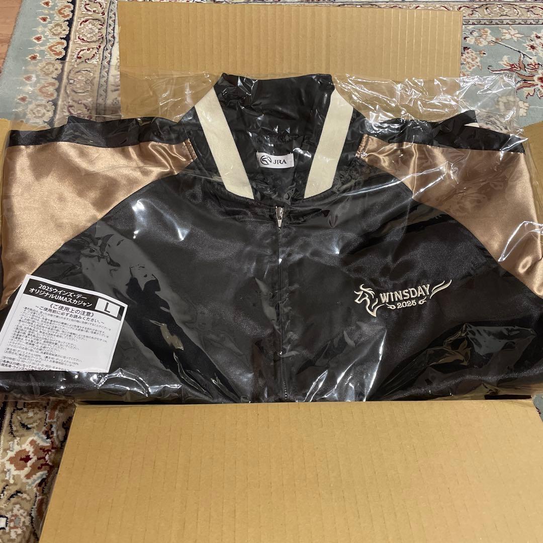 JRA 2025ウィンズ・デーオリジナルUMAスカジャン Lサイズ - メルカリ