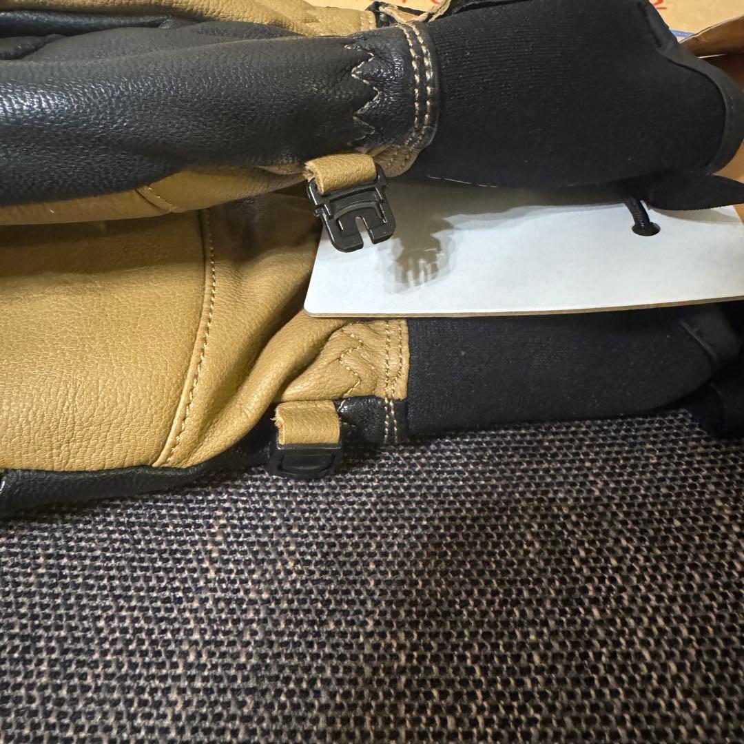 未使用 マムート MAMMUT グローブ 手袋 アイガーグローブ ゴアテックス