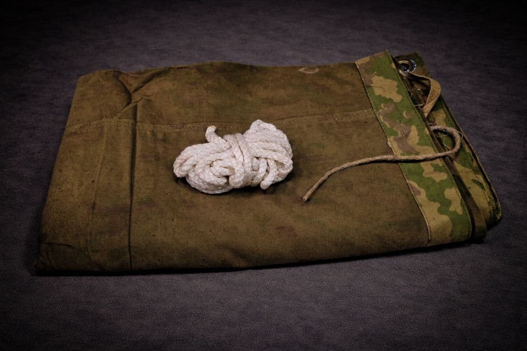 取 ロシア軍 実物 VSR-93 迷彩 パラトカ ポンチョ テント タープ 官給 ロシア軍 実物 VSR-93 迷彩 パラトカ ポンチョ テント タープ｜Yahoo