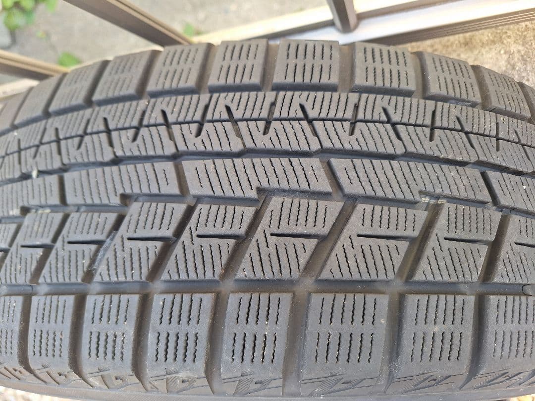 【k.k.n.u.①】ヨコハマ iceGUARD iG60 タイヤホイル