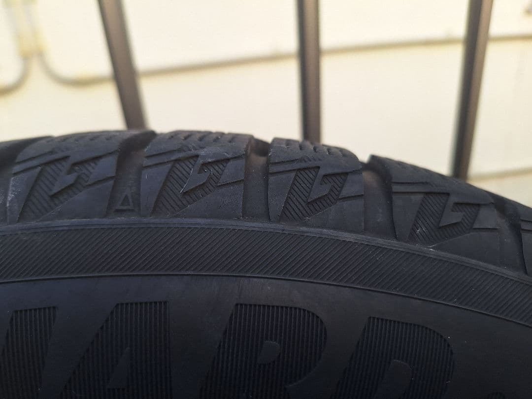 【k.k.n.u.①】ヨコハマ iceGUARD iG60 タイヤホイル