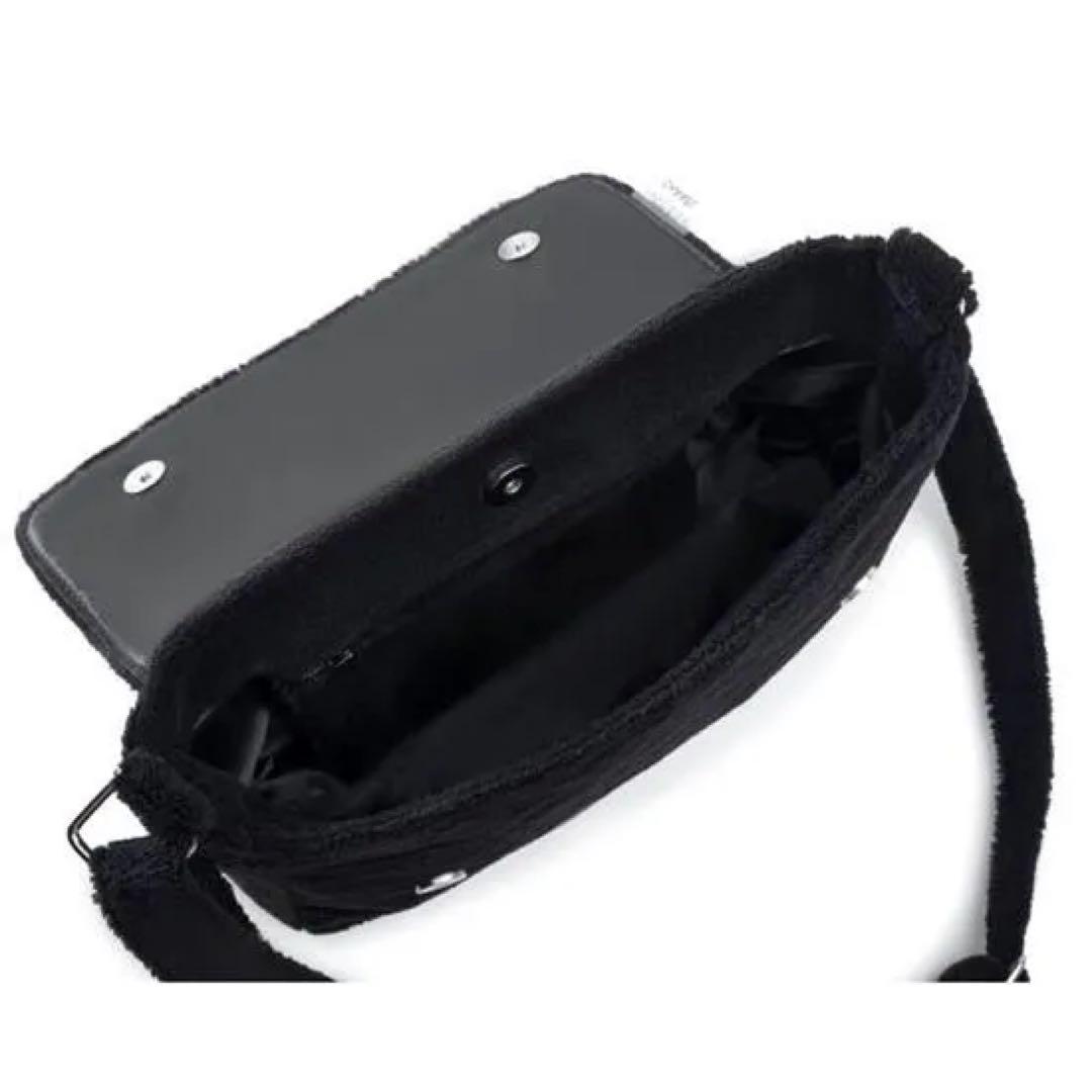 CHANEL シャネル ミニバッグ ポーチ ブラック×ブラックロゴ - メルカリ