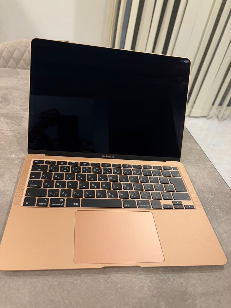 MacBook本体 2020 Apple MacBook Air Amazon.com: Apple 2020 MacBook Air with 1.2GHz Intel Core i7, 13