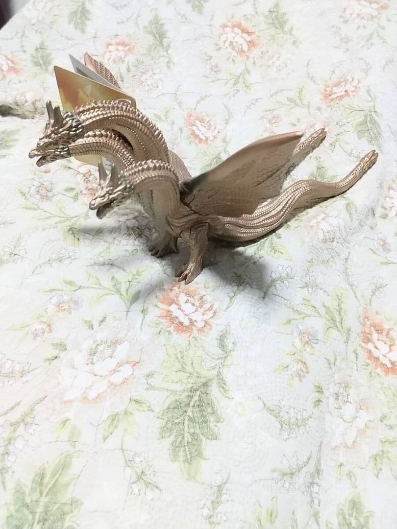 ゴジラ対エヴァンゲリオン キングギドラ ソフビフィギュア USJ限定 タグ付き