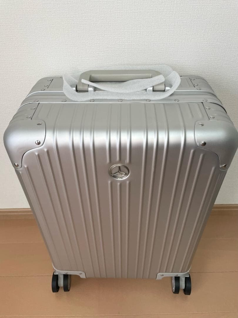 未使用】メルセデスベンツ スーツケース 32L - メルカリ