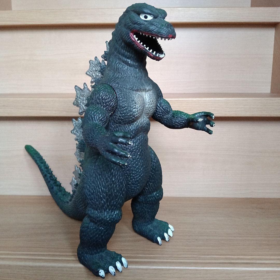 ゴジララバーソフビレトロ1985三代目ゴジラ - メルカリ