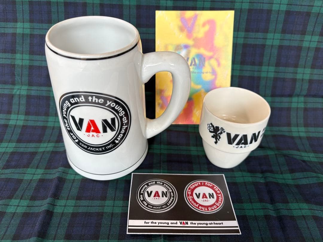 超レアVAN ビアマグカップとマグカップ・丸VANステッカー ポストカード