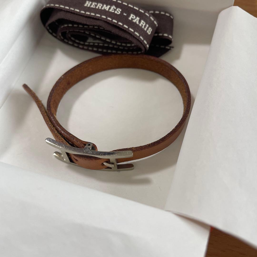 HERMES ブラウンレザーブレスレット - メルカリ