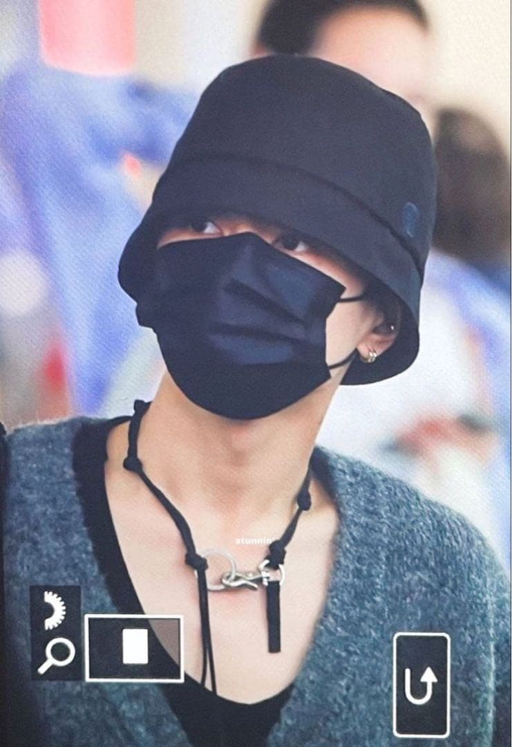 ヒョンジン 着用】OUR LEGACY ネックレス Ladon 新品未使用 - メルカリ