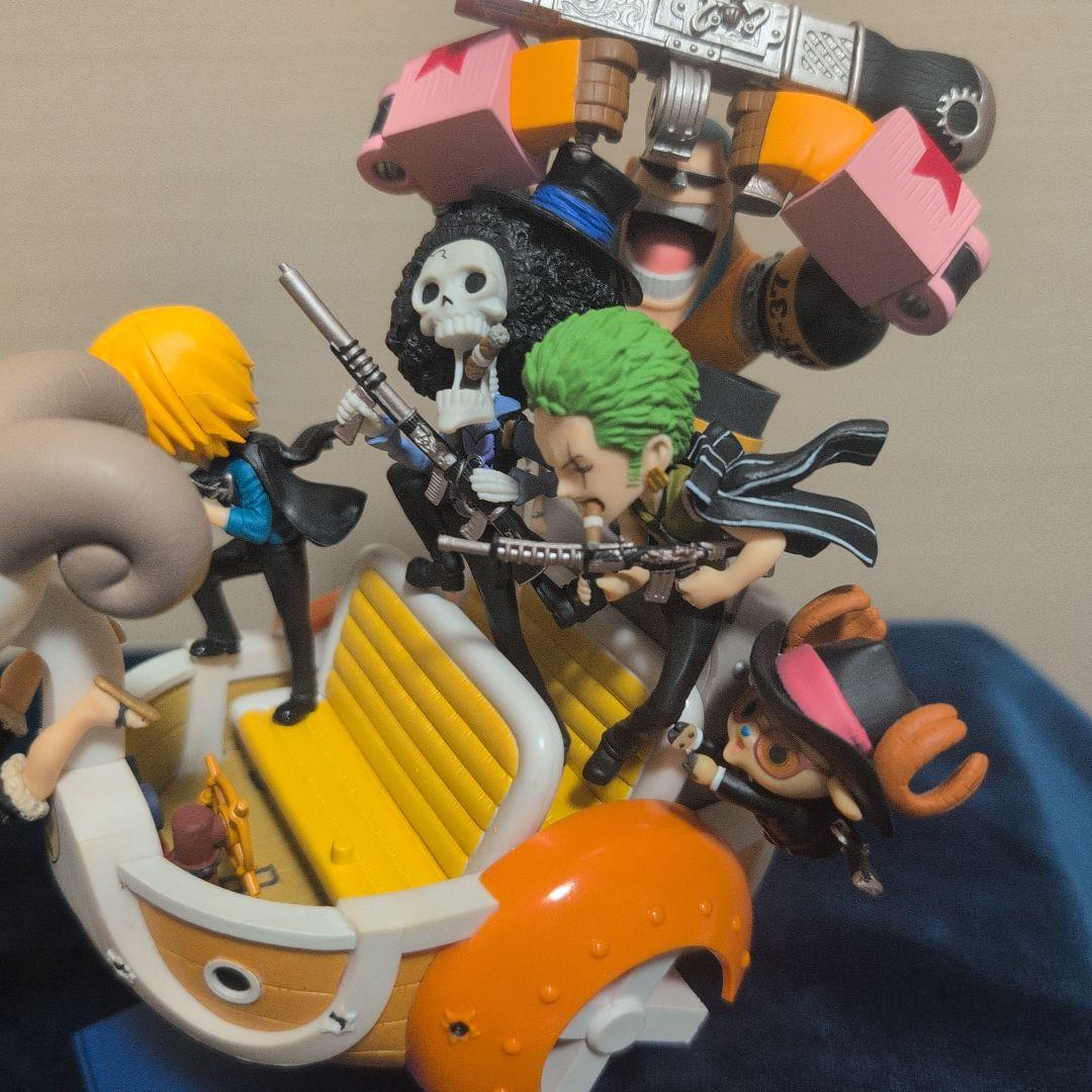 ワンピースワールドコレクタブル ミニメリー号ATTACK　開封品