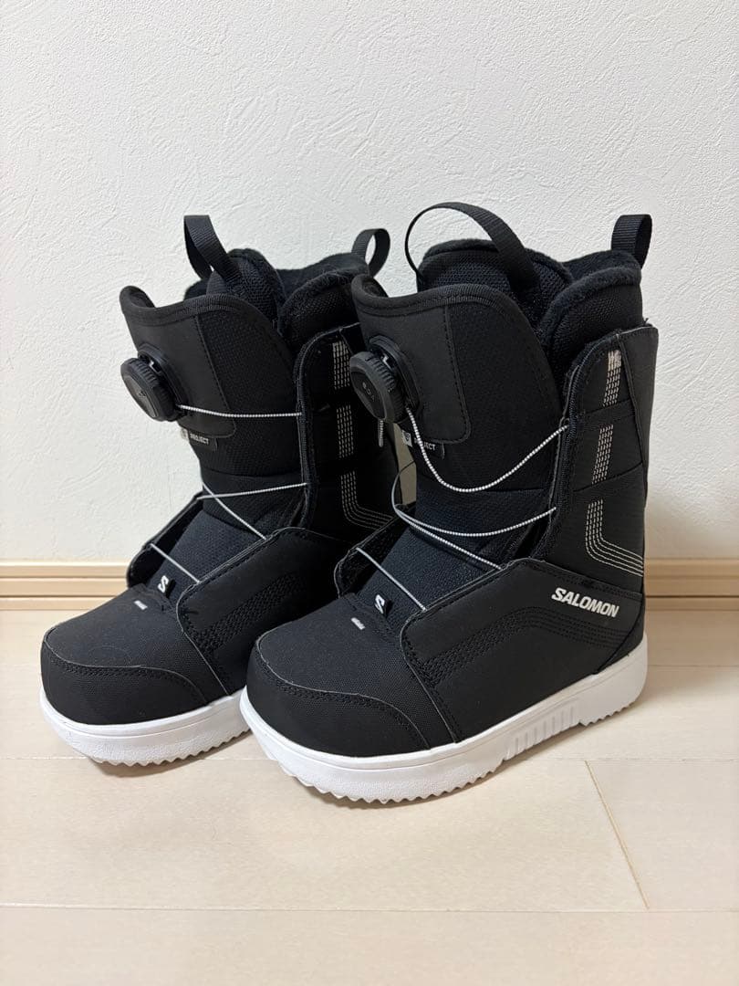 SALOMON スノーボードブーツ ブラック　21.5cm