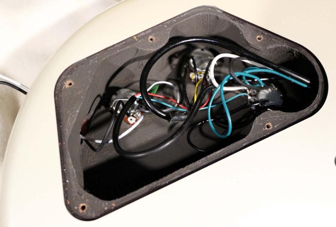 □RYOGA エレキギター□HORNET/LE□難あり現状品