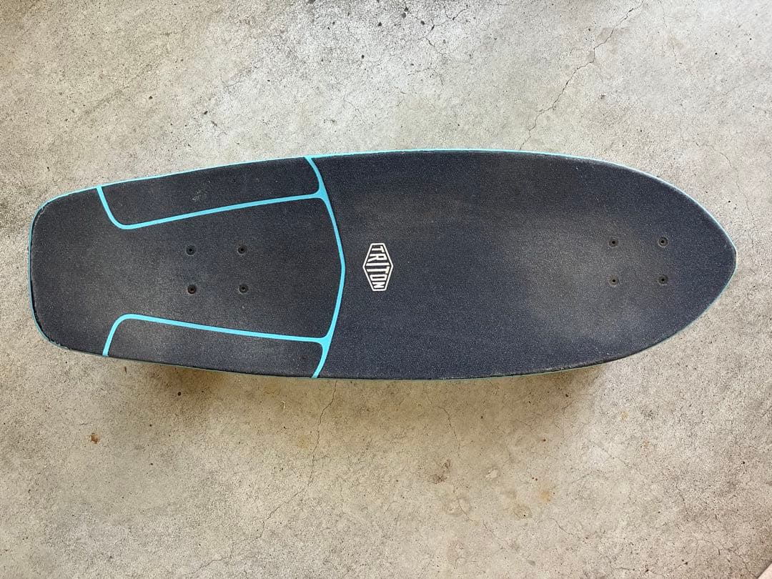 カーバー　29inch cx4トラック　名機　TRITON スケートボード GLOBE carver カーバー スケートボード CX4 サーフスケート SKATE