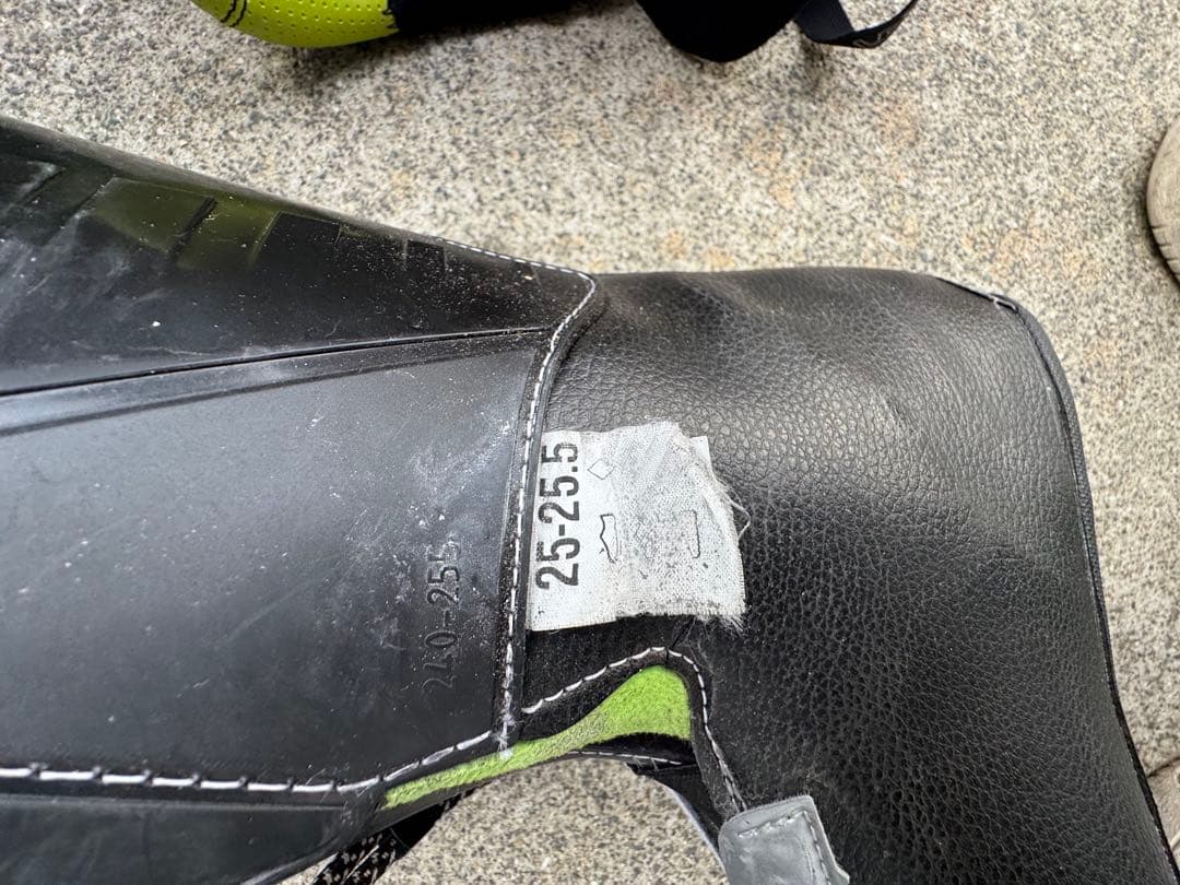 LANGE ラング スキーブーツ　 RX120ブラック/グリーン 25.5cm