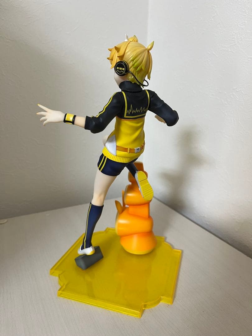 【箱付き】鏡音レン 1/7スケールフィギュア