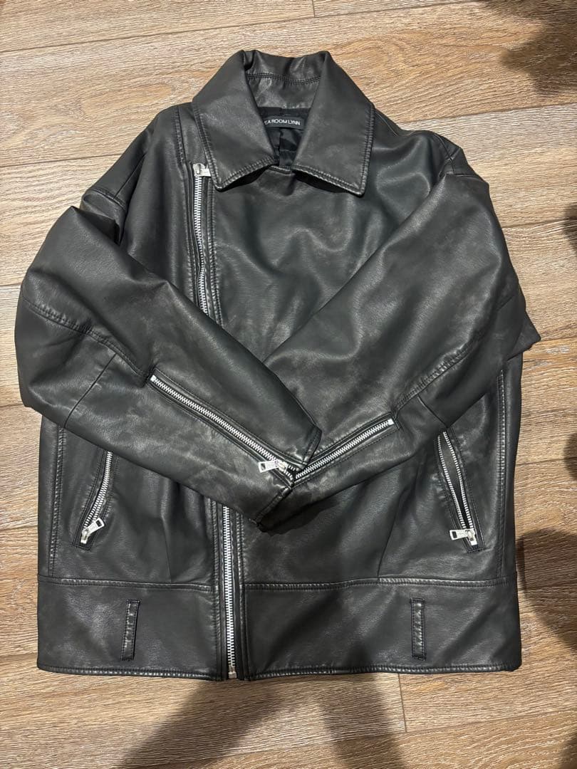 searoomlynn エコレザージャケット　ブラック sea room lynn エコレザー 中綿 パファージャケット ブラック - メルカリ
