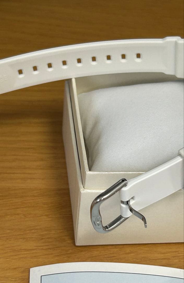 カシオ《BABY-G 5549 BGA-2800》ソーラー電波時計