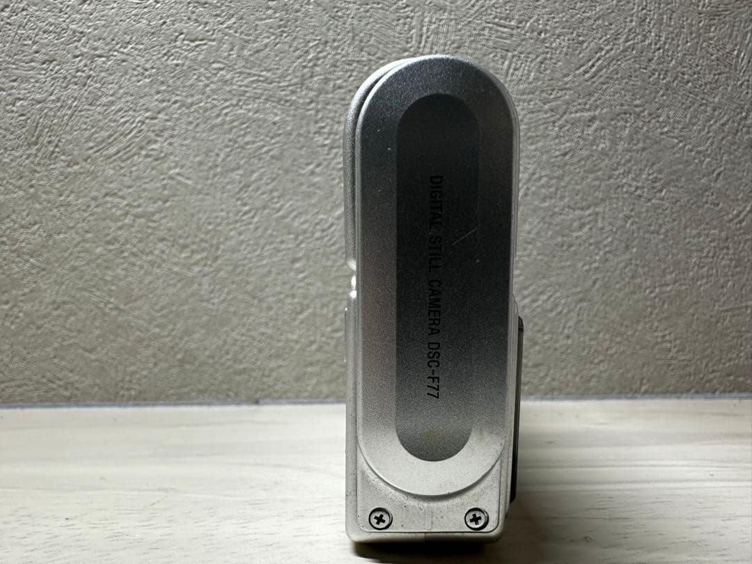 ✨希少✨】SONY Cyber-shot DSC-F77 コンデジ シルバー - メルカリ