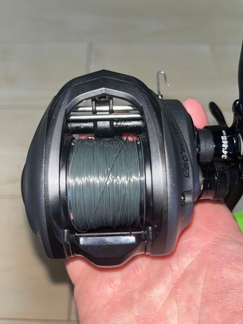 レボビースト バリアルハンドルアブガルシア レボビースト 40-HS