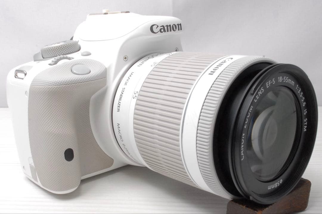 美品】EOS Kiss X7 ホワイト 手ぶれ補正 おまけ付き スマホ転送OK