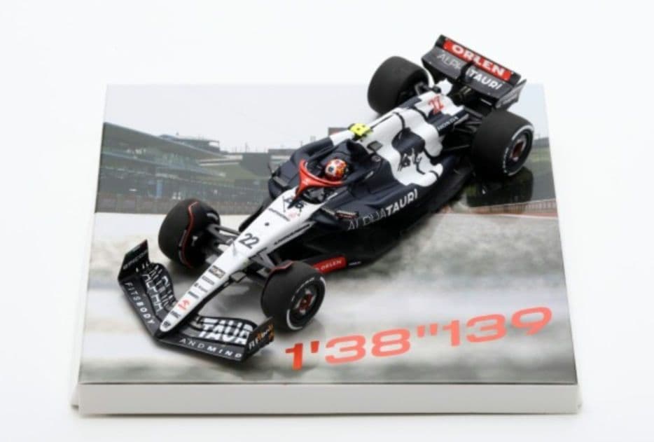 希少】1/43 アルファタウリ AT04 角田 アメリカGP F1速報別注品 - メルカリ