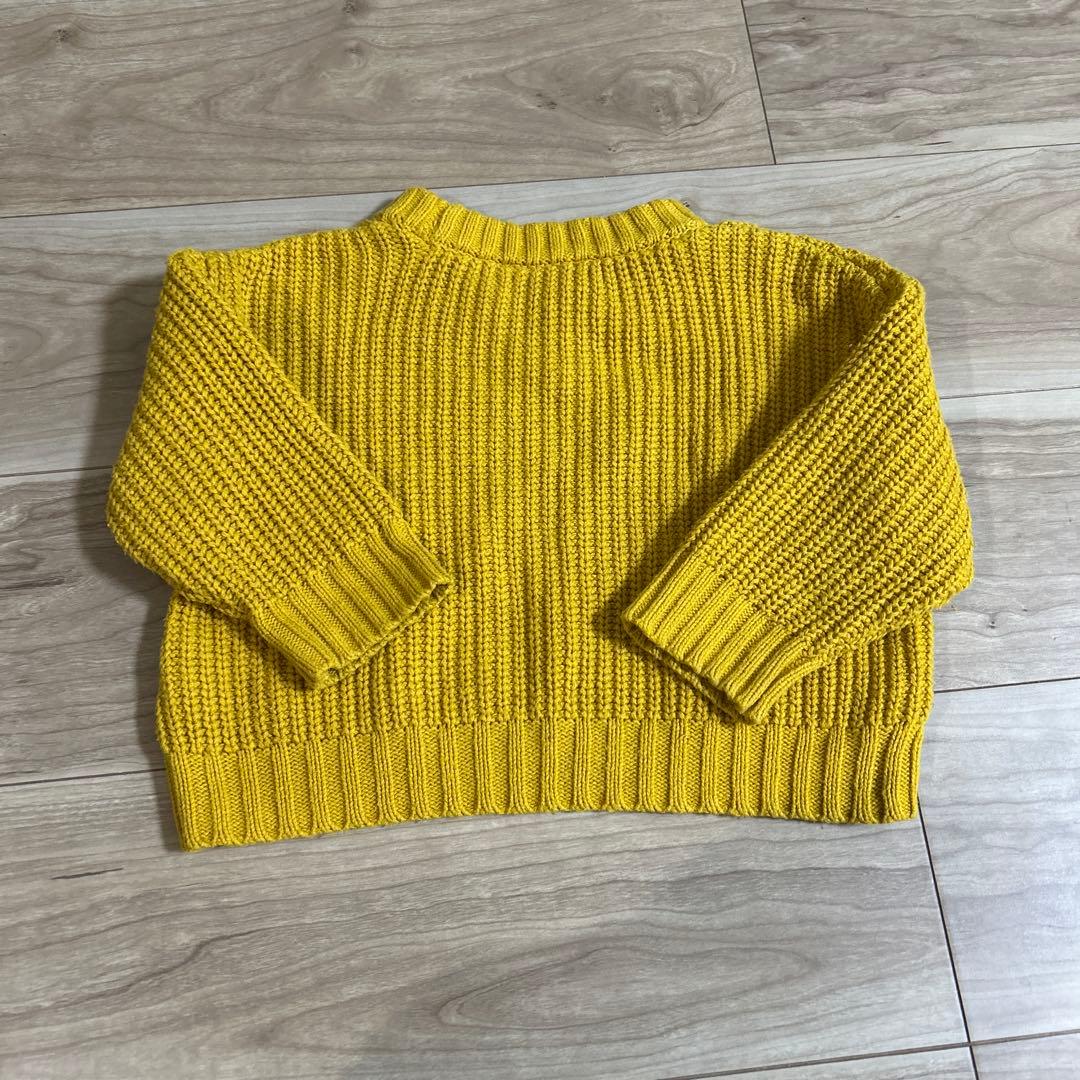 BREEZE ケーブル編みイエローニット 80センチ - メルカリ