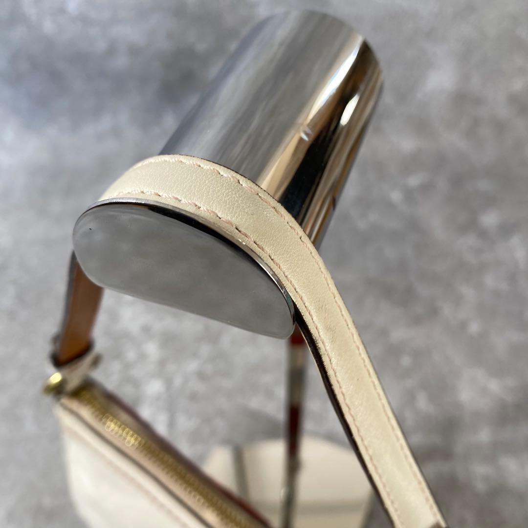 COACH コーチ フラワーモチーフ 刺繍 ハンドバッグ アクセサリーポーチ