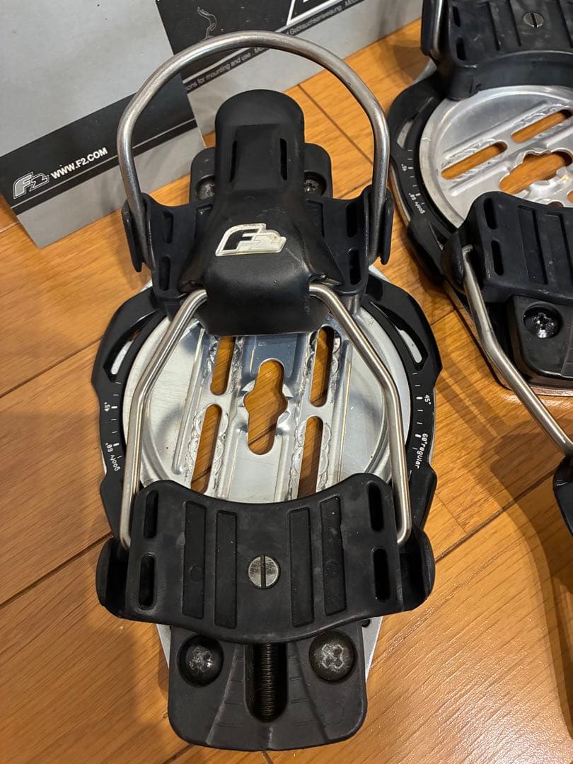 F2 Race Titanium アルペン用プレートビンディング Mサイズ - メルカリ