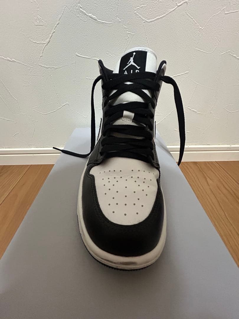 Air Jordan パンダ　ミッドカット　26.5cm