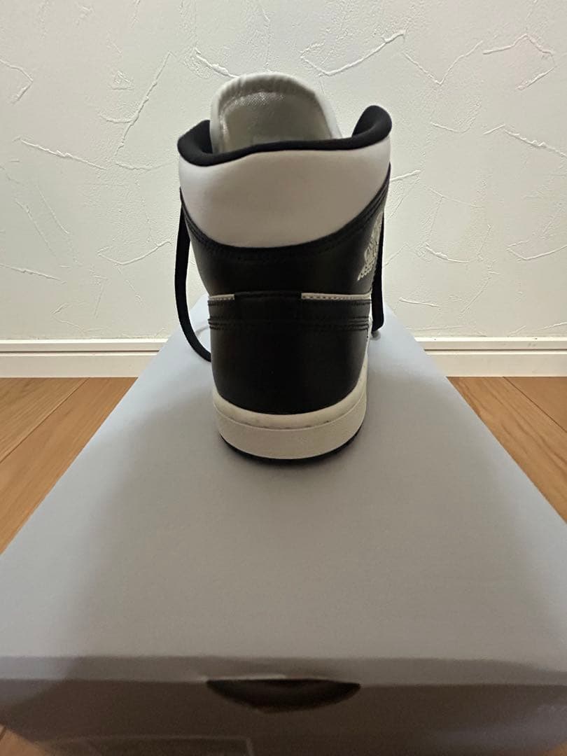 Air Jordan パンダ　ミッドカット　26.5cm