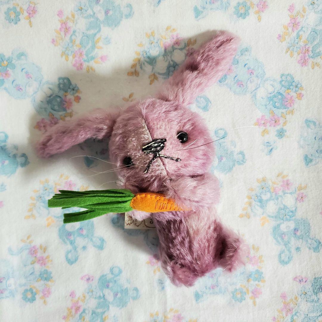 作家　加藤日砂　うさぎ