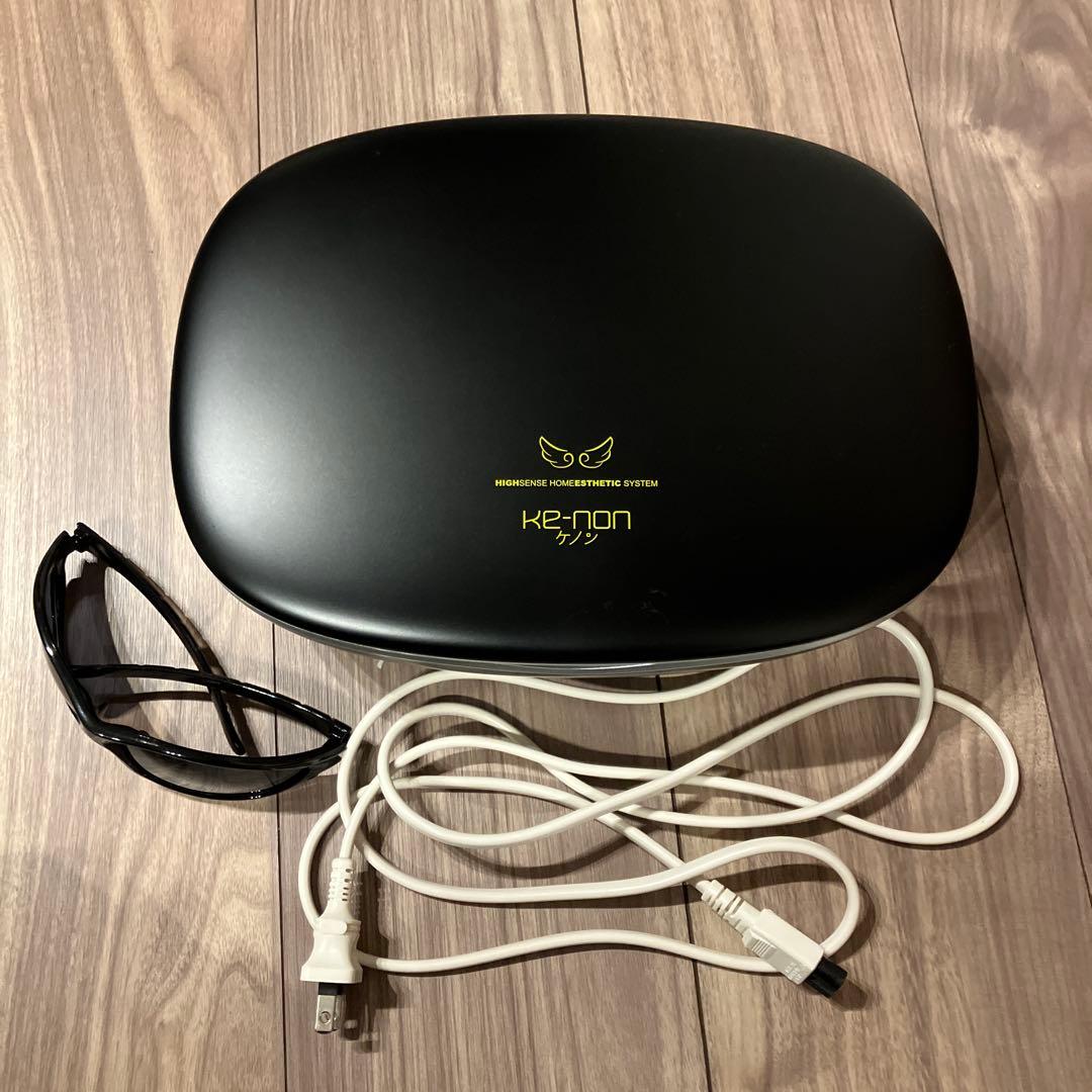 kenon ケノン　バージョン8.4 黒　カートリッジ3つ ケノン（ke-non） 脱毛器 スーパープレミアムカートリッジ2 スーパー