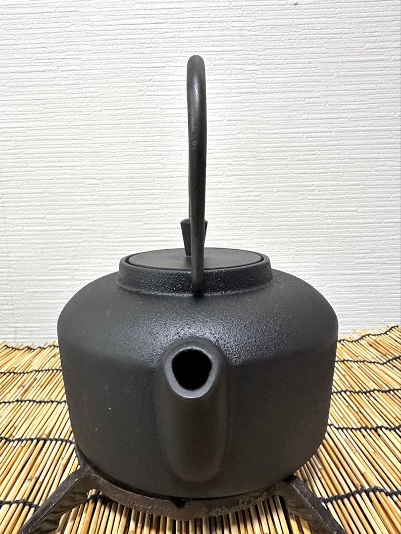 美品、供箱、取説付 三条特殊鋳工所造UNILLOY 鉄瓶1リットル 南部鉄瓶