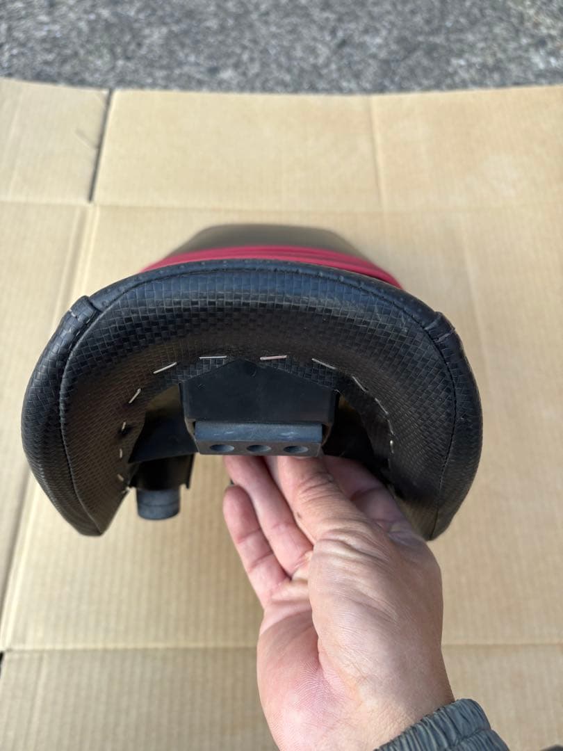 グロム JC61 前期用 純正シート 張り替え カスタムシート ブラック