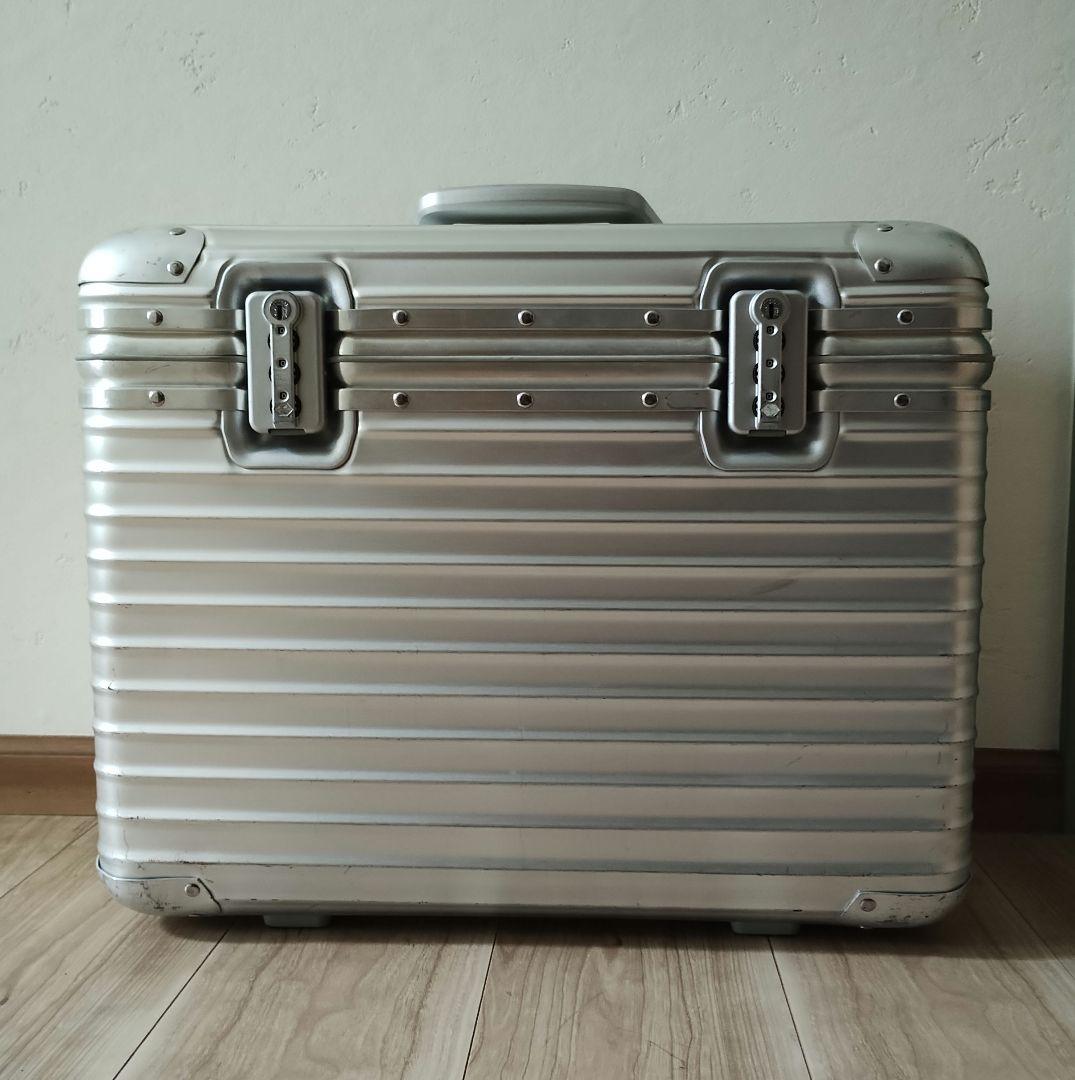 ◎希少☆廃盤☆RIMOWAリモワ☆パイロットトロリー☆TSAロック2輪