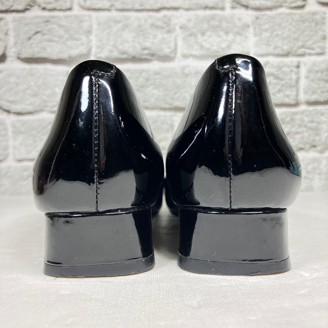 【美品】TORY BURCH パンプス 6.5M 23.5cm 金ロゴ エナメル