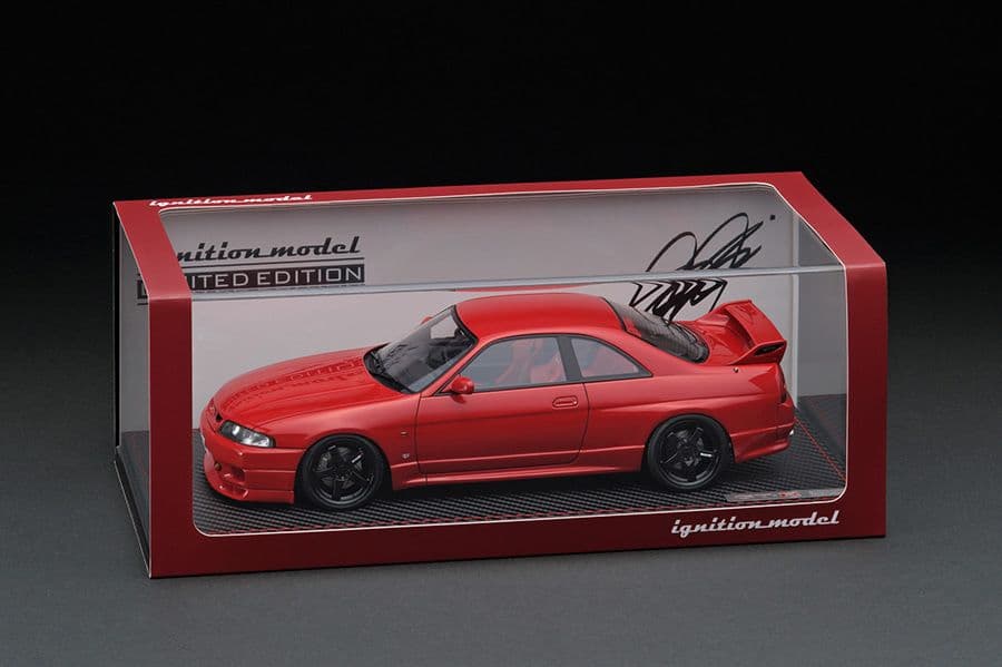 イグニッションモデル 1/18 日産 スカイラインGT-R　R33　車両のみ