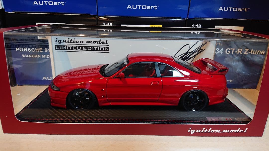 イグニッションモデル 1/18 日産 スカイラインGT-R　R33　車両のみ