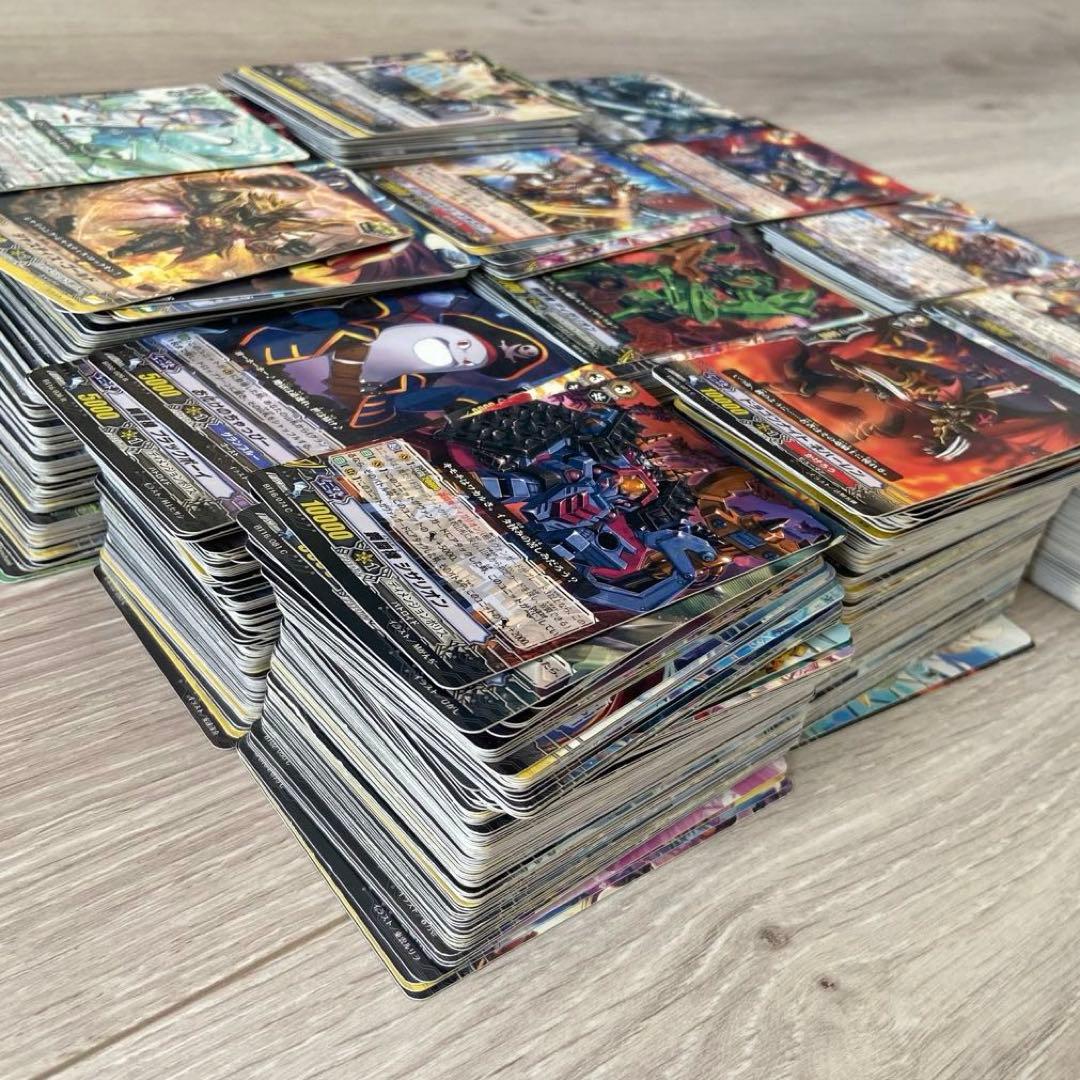 カードファイト!!ヴァンガード まとめ売り - メルカリ