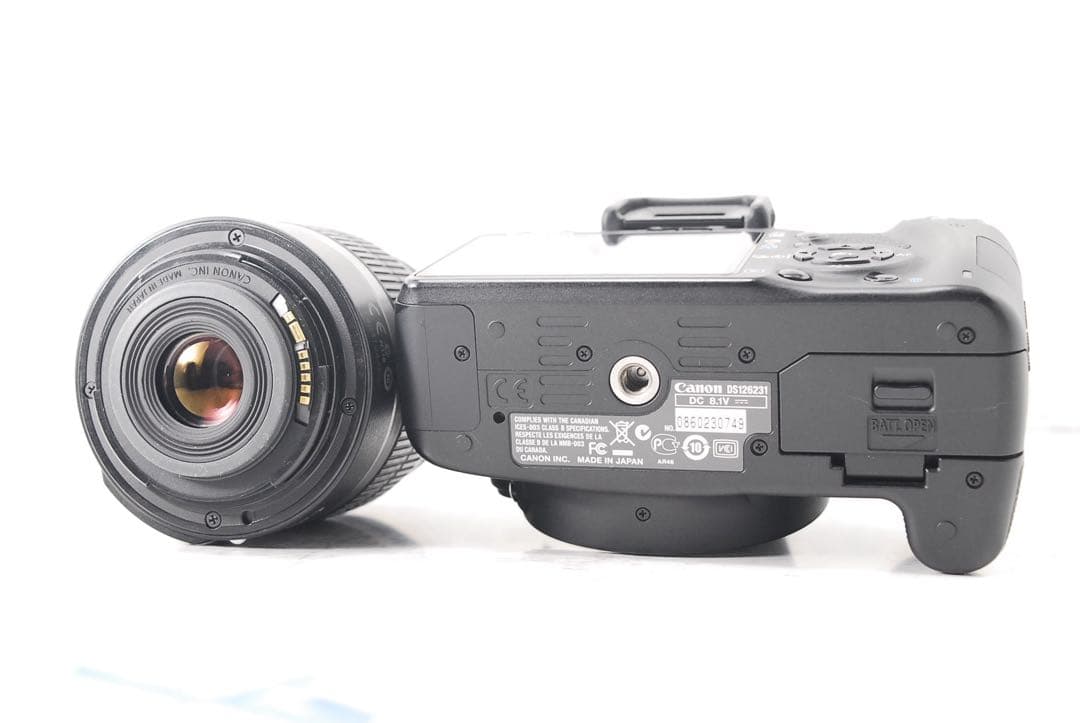 Canon ❤ EOS Kiss X3 ショット数少なめ 一眼レフ スマホ転送 - メルカリ