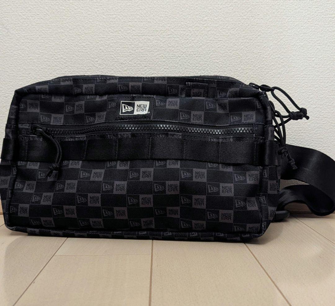【完売品】ニューエラ NEWERA ボックスロゴ モノグラム ウエストバッグ ニューエラ(NEW ERA) ウエストバッグ 7L ボックスロゴ 13772342 【国内
