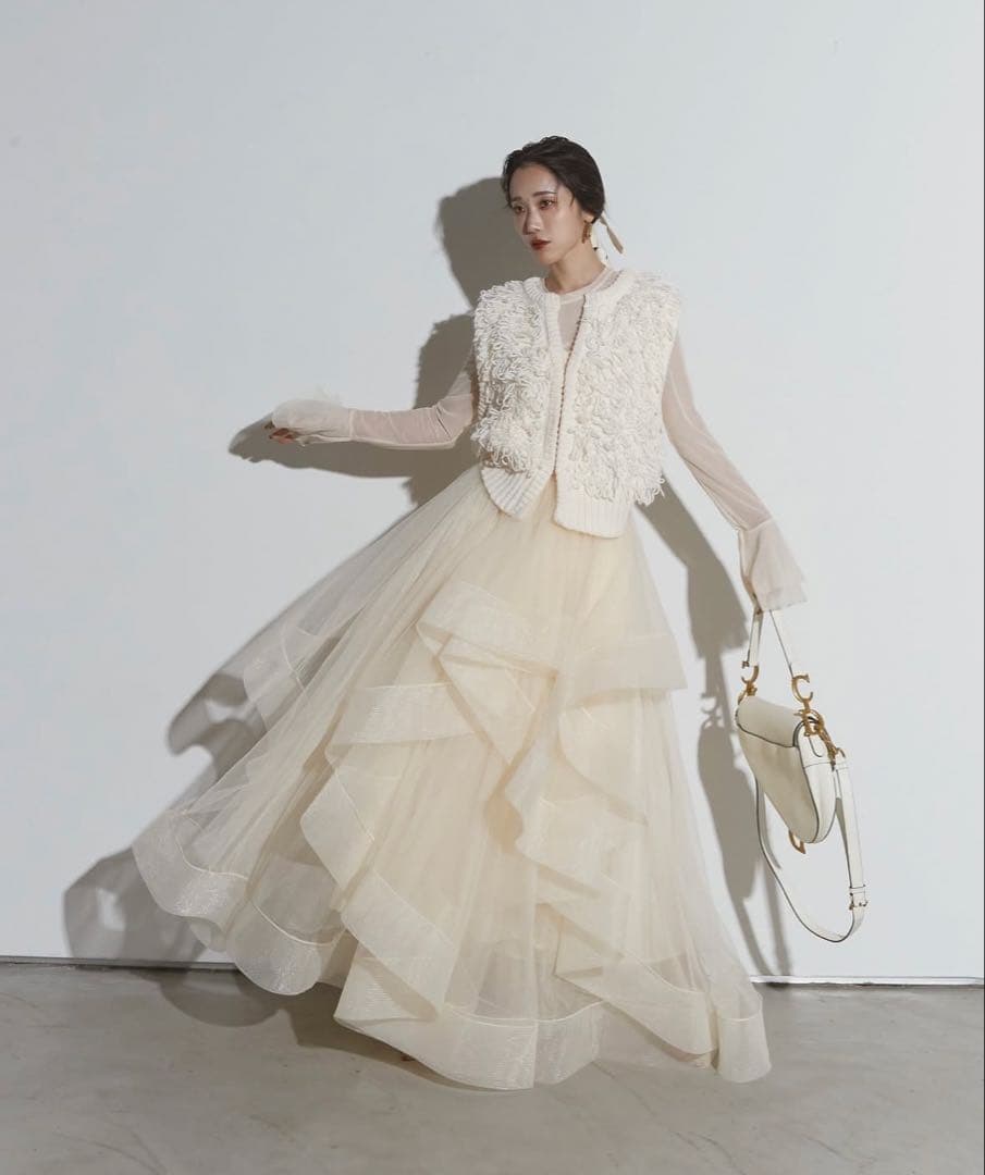 ANDREA&Co. AUBREY ボリュームフリルチュールスカート ホワイト - メルカリ