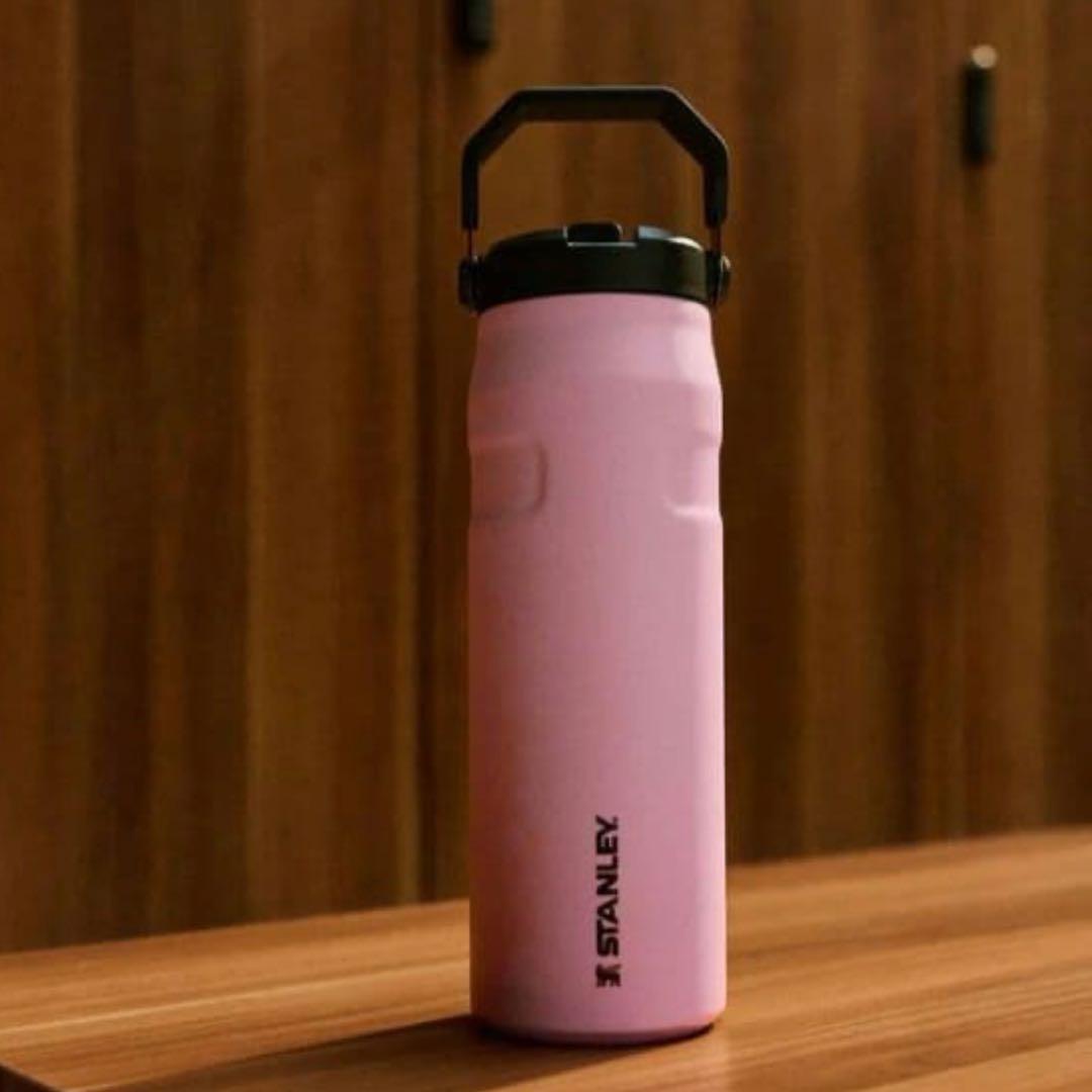 スタンレー×メッシ アイスフローフリップストローボトル ”G.O.A.T.”限定