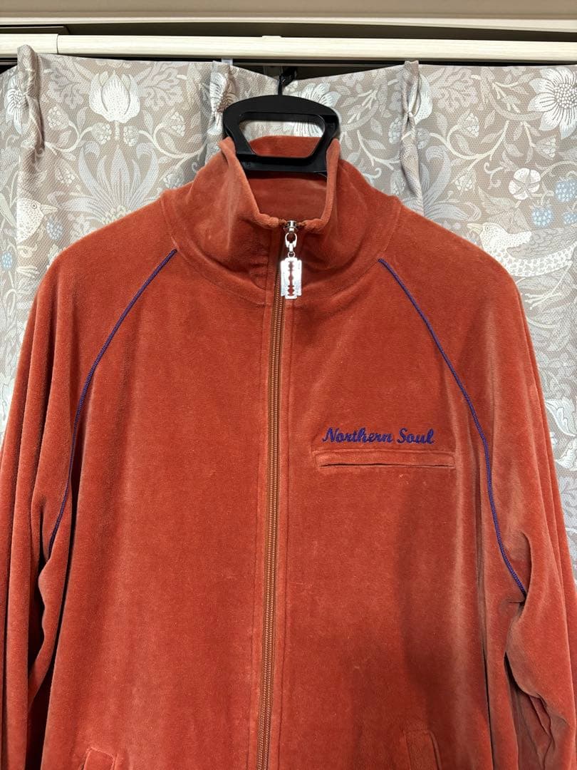 <美品> DAIRIKU Dress-Up-Dawn ベロアジャケット M 美品> DAIRIKU Dress-Up-Dawn ベロアジャケット M - メルカリ