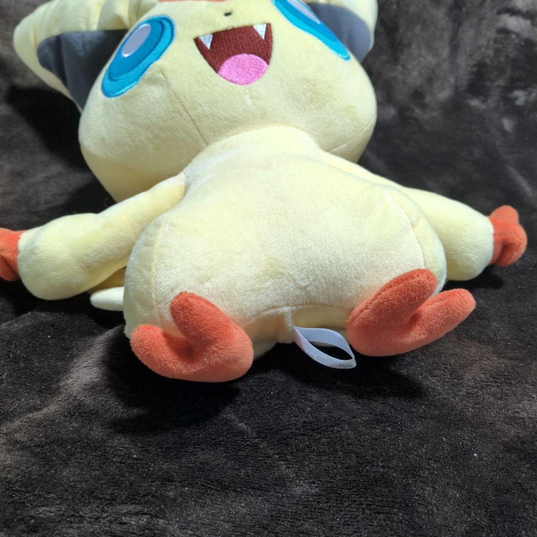 【廃盤】 ポケモンセンター ビクティニ 等身大ぬいぐるみ