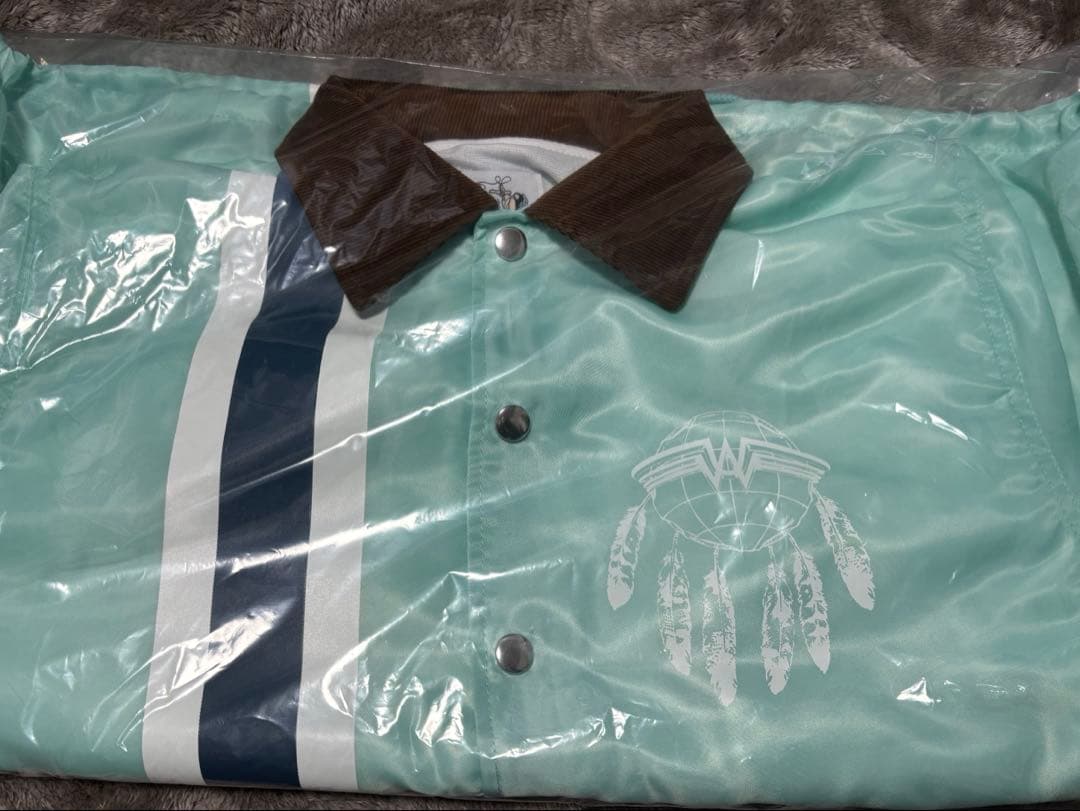 UVERworld 創り方限定販売　コーチジャケットMサイズ　ライトブルー