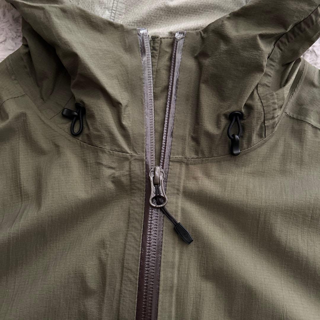 Columbia フード付きジャケット L オリーブグリーン - メルカリ