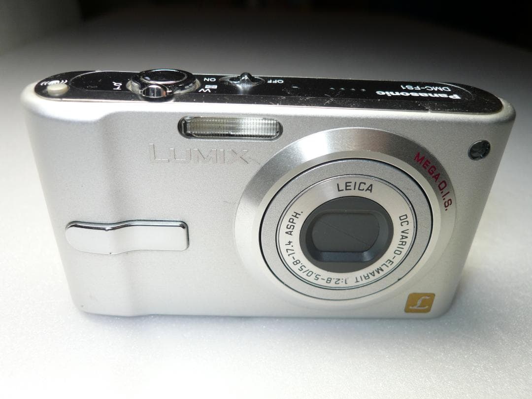 LUMIX☆DMC-FS1⭐️飽きの来ないシルバー❤️安心の実働品 - メルカリ